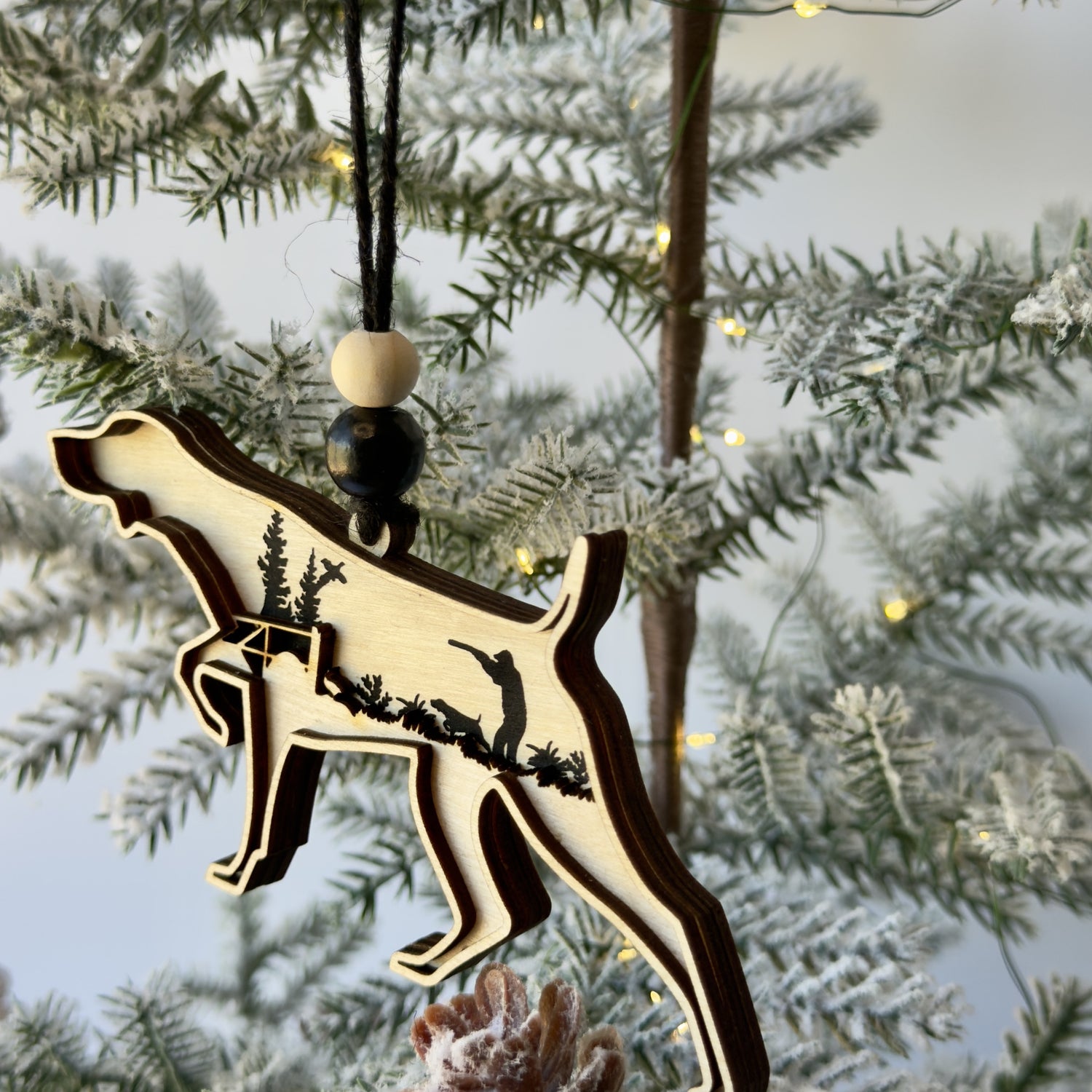 German Shorthaired Pointer Hunting Ornament - Wood Layered Design