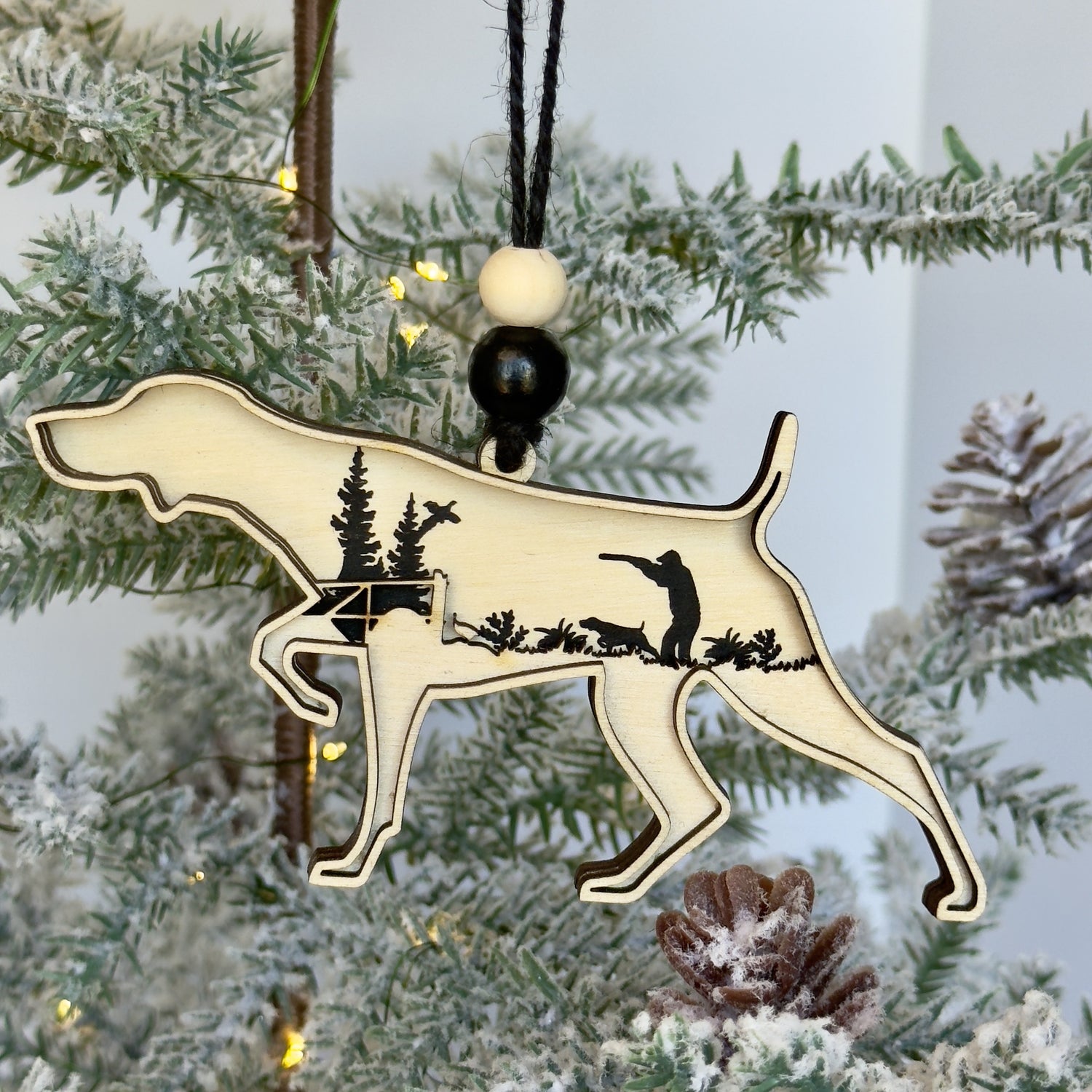 German Shorthaired Pointer Hunting Ornament - Wood Layered Design
