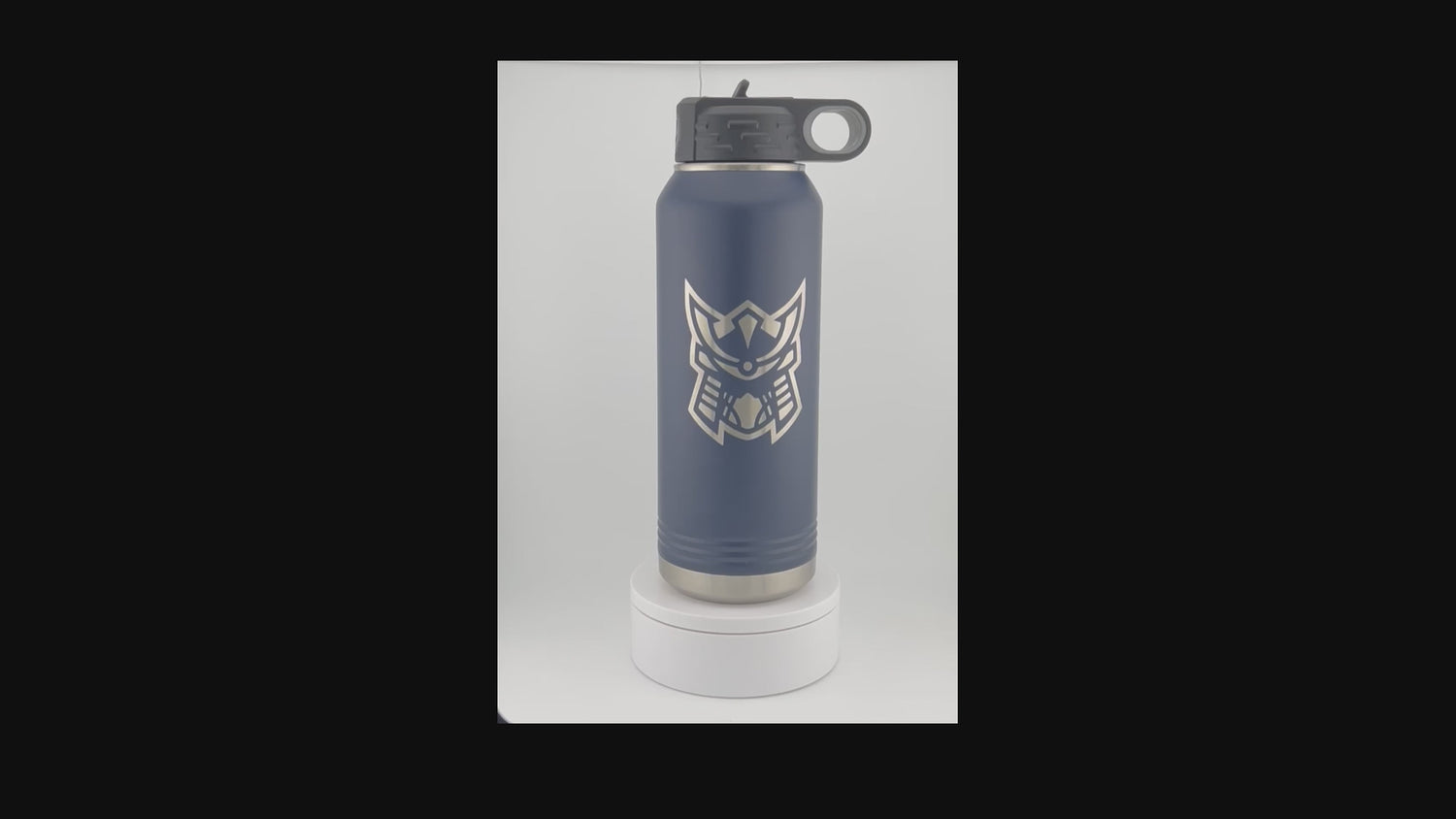 Insulated 32 oz. Water Bottle With Your Team Logo Engraved.  QUANTITY DISCOUNTS AVAILABLE!